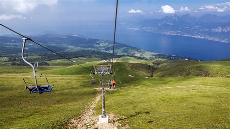 prada montebaldo|Sopra il lago prima del cielo .